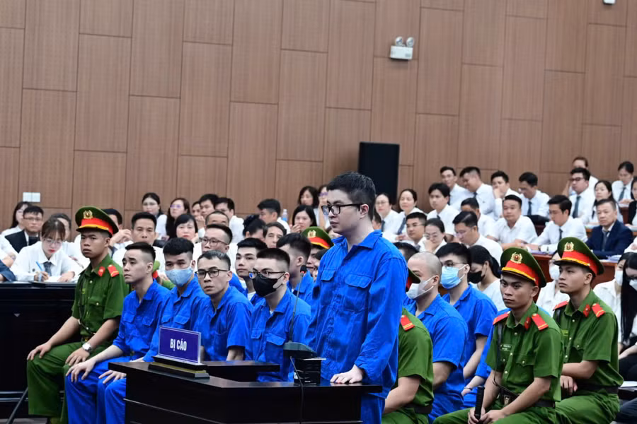 Cấp dưới bị bắt, Mr Pips ngay lập tức chuyển 50-60 nhân viên sang Campuchia tiếp tục hoạt động