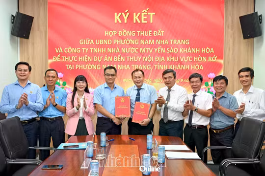 Công ty Yến sào Khánh Hòa ký kết hợp đồng thuê đất thực hiện dự án bến thủy nội địa khu vực Hòn Rớ