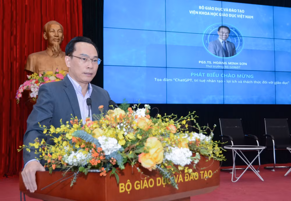 xuat hien chatgpt bo giao duc va dao tao hoi thao nong hinh 1
