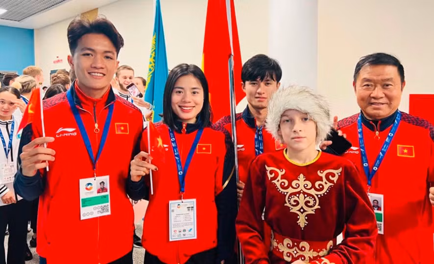 nguyen thi huyen gianh hcb cu ly chay 400m o giai chau a hinh 3