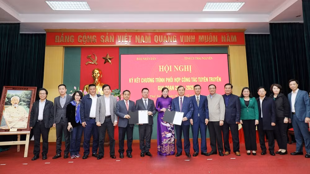 bao nhan dan va tinh thai nguyen tang cuong phoi hop cong tac tuyen truyen hinh 1