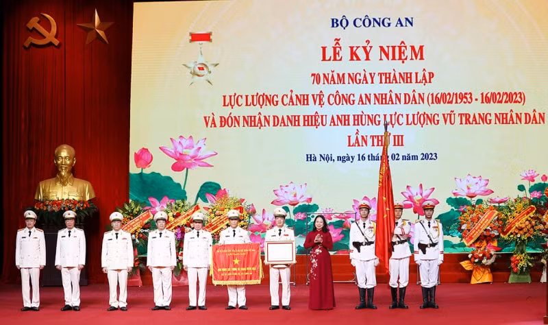 trong hoan canh nao cung phai bao ve tuyet doi an toan doi tuong canh ve khong de bi dong bat ngo hinh 3