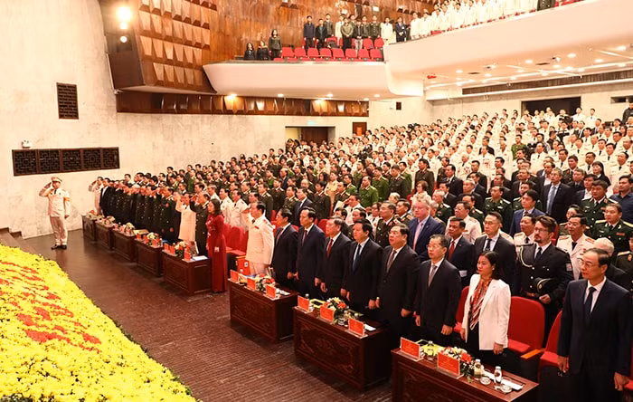 trong hoan canh nao cung phai bao ve tuyet doi an toan doi tuong canh ve khong de bi dong bat ngo hinh 1