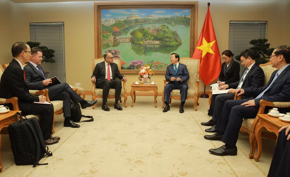 viet nam het suc quan tam den chinh sach tien phong trong chuyen doi so chuyen doi xanh cua hsbc hinh 1