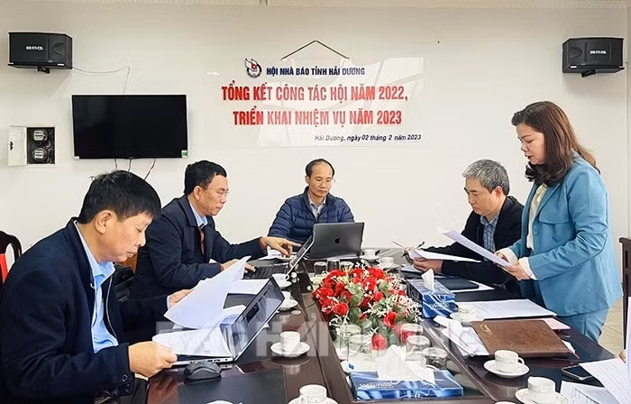 hoi nha bao tinh hai duong lua chon 20 tac pham bao chi chat luong cao de ho tro hinh 1