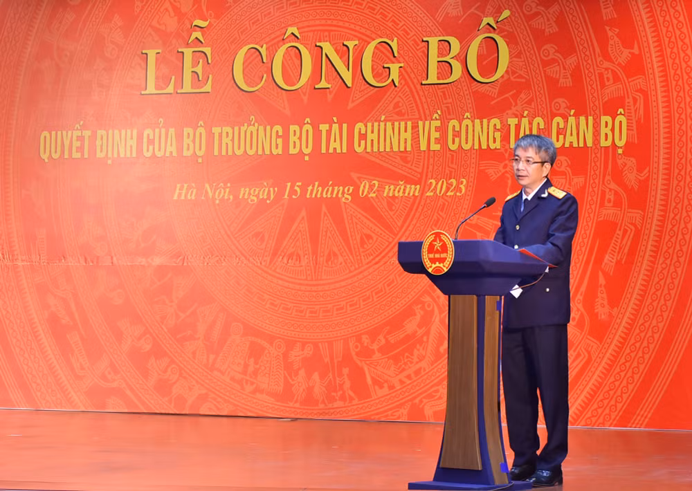 pho tong cuc truong tong cuc hai quan duoc dieu dong lam quyen tong cuc truong tong cuc thue hinh 2