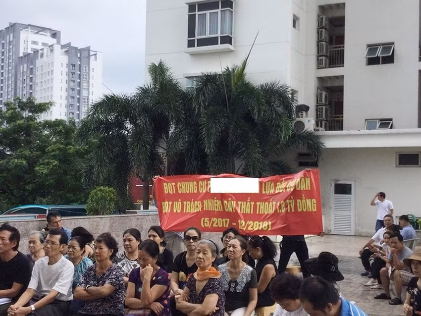 nhieu cu dan hoi han vi la phieu bau ra ban quan tri hinh 1