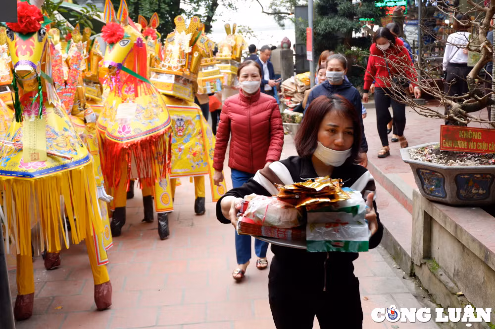 den ong hoang muoi diem den van hoa tin nguong tam linh noi tieng xu nghe hinh 6