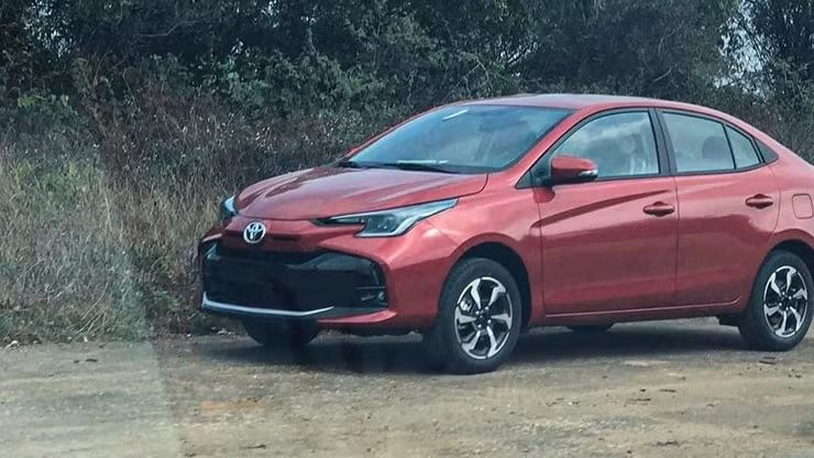 toyota yaris ban nang cap xuat hien tai dong nam a hinh 2