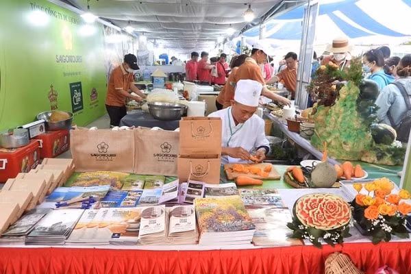 tung bung le hoi nghe thuat che bien mon an chayo tay ninh hinh 1