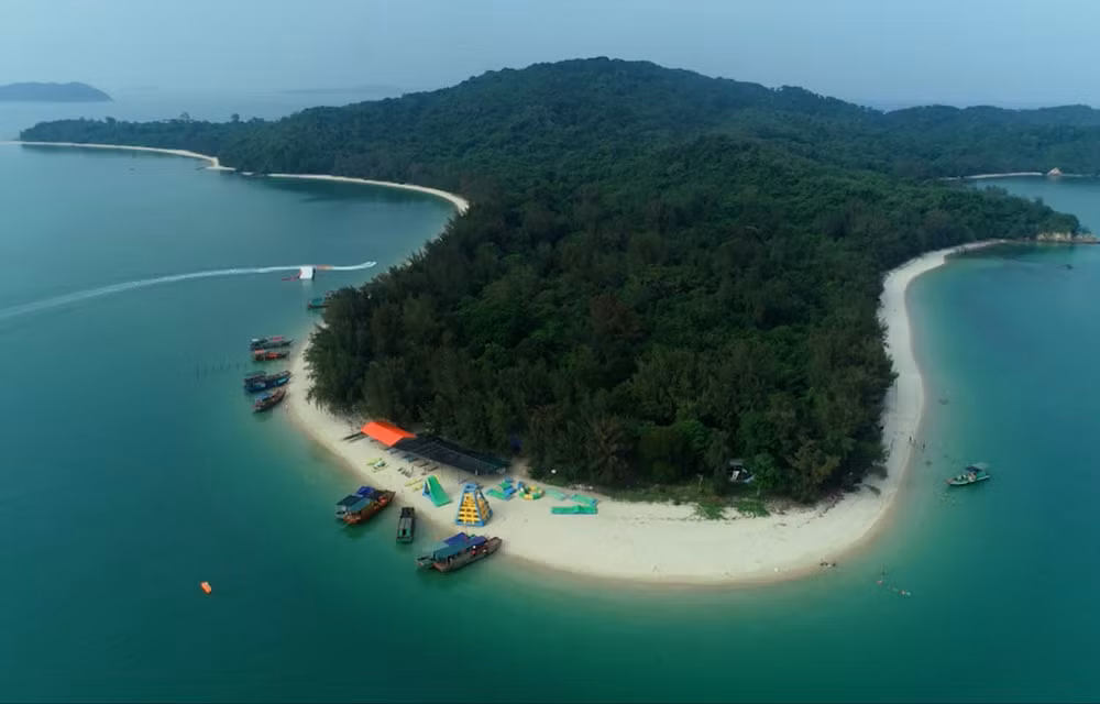 du khach den co to quang ninh khong duoc mang tui nilon va do nhua dung mot lan hinh 1