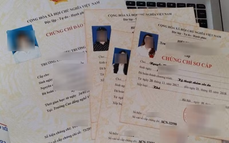 so y te tphcm da chuyen 25 truong hop dung chung chi hanh nghe gia sang co quan cong an hinh 1