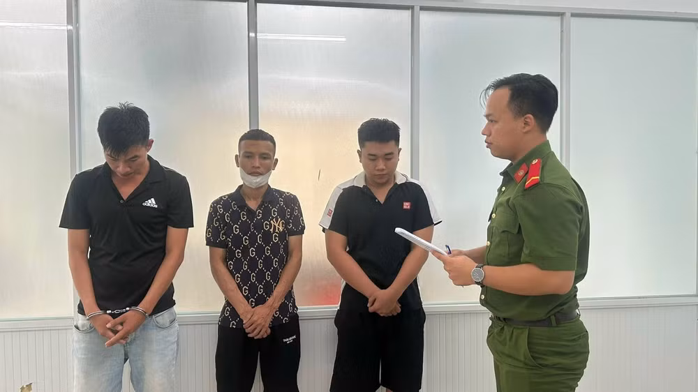 bat them 3 doi tuong trong duong day cho vay sieu nang lai thu loi bat chinh hang ty dong hinh 1