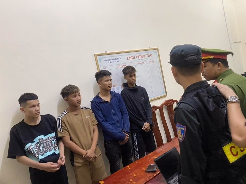 gia danh to cong tac dac biet dung xe cua nguoi dan yeu cau nop phat hinh 1