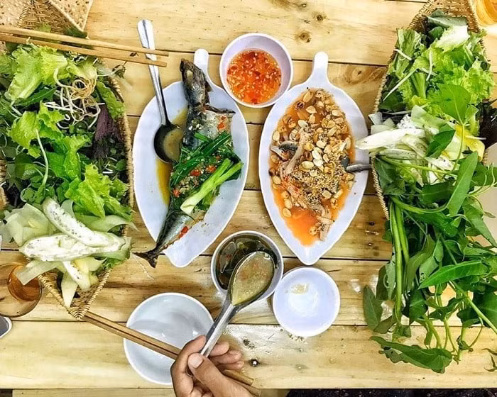 hap dan mon ca nuc cuon banh trang da nang hinh 1