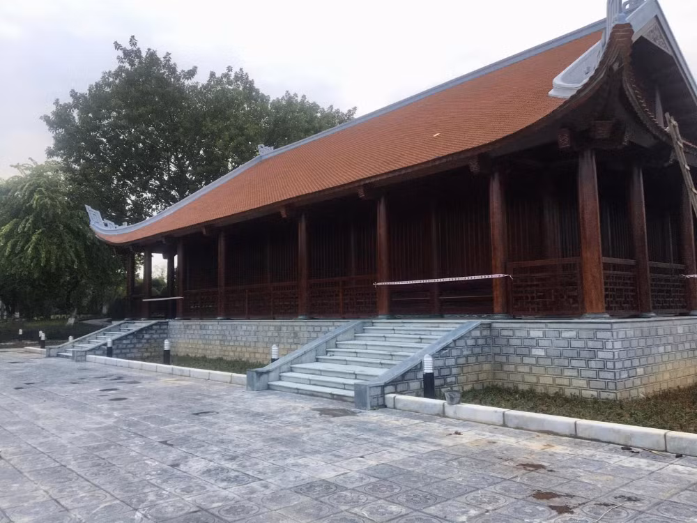 lao cai nhieu hinh anh tu lieu lich su trung bay tai nha luu niem chu tich ho chi minh hinh 3