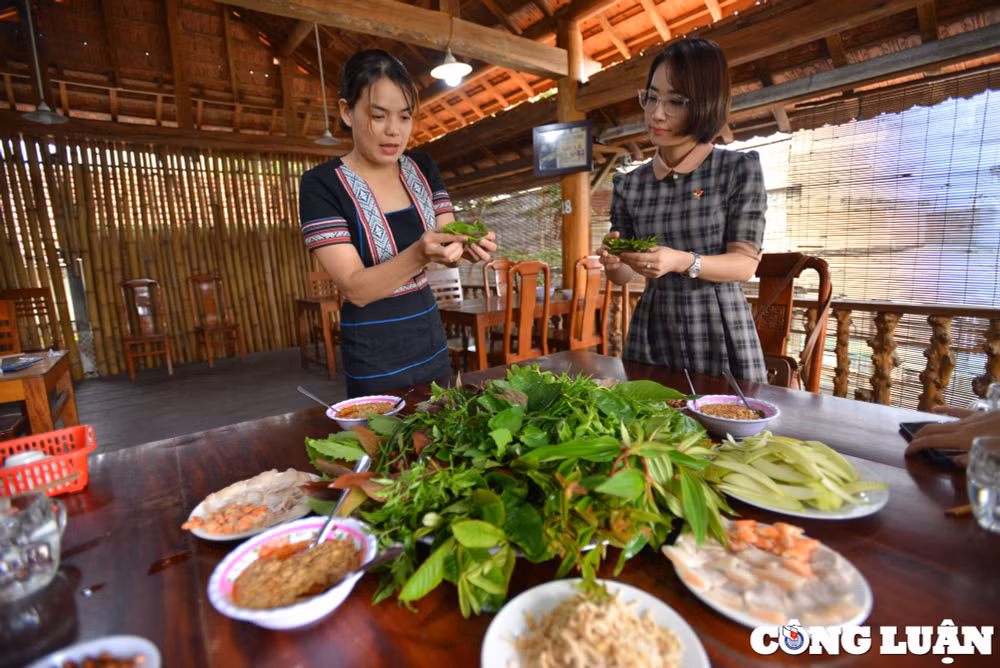 goi la kon tum mon an doc dao giua dai ngan tay nguyen hinh 3