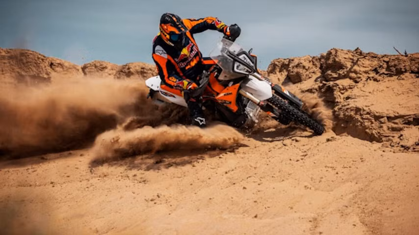 lo dien ktm 890 adventure r rally 2024 hinh 4