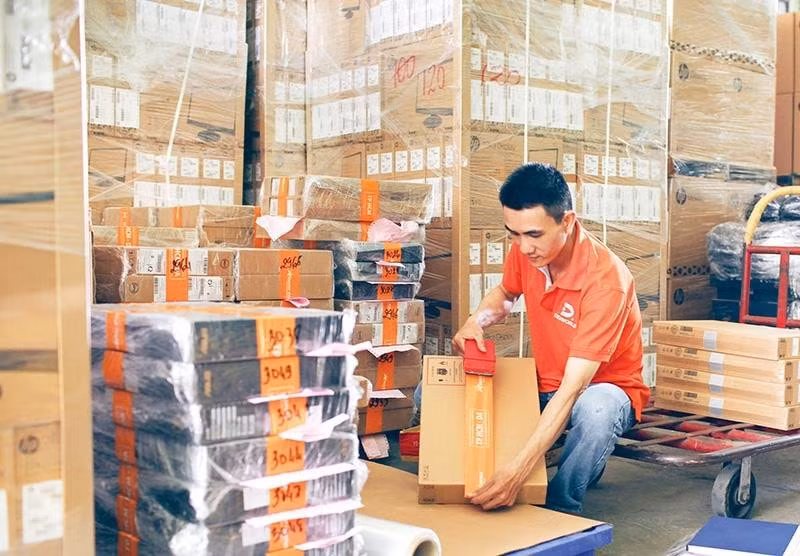 chung khoan 10 4 co phieu ban le hung phan khong cuu duoc vn index hinh 1