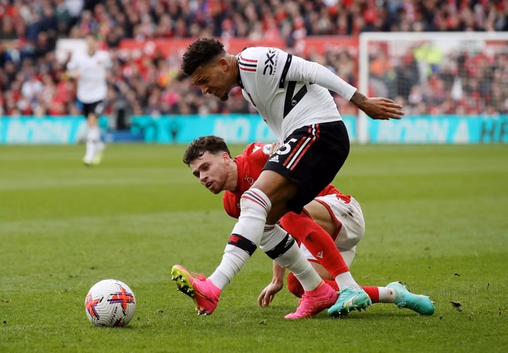 danh bai nottingham man united lay vi tri thu 3 tu tay newcastle hinh 1
