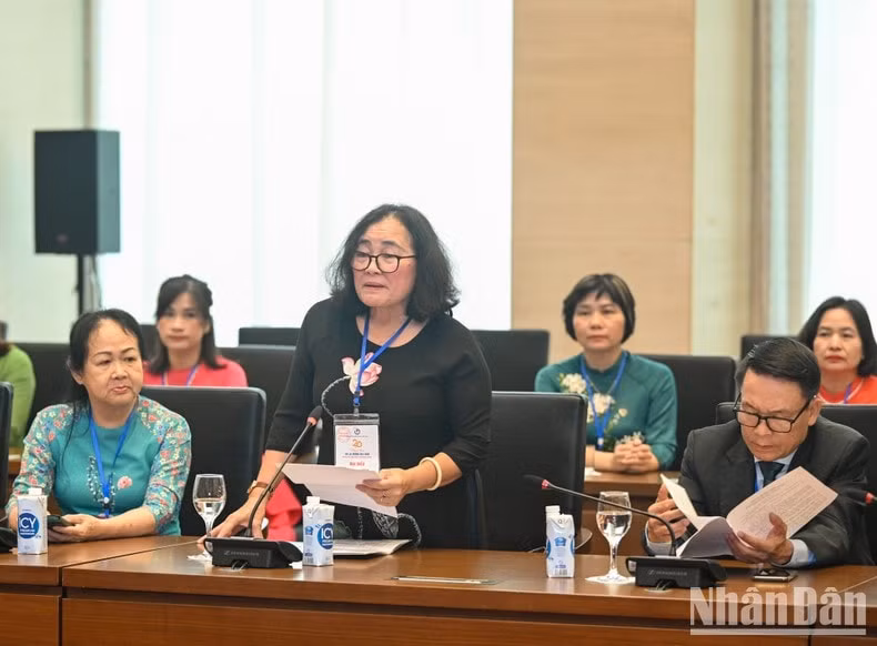 cau lac bo nha bao nu viet nam voi nhieu dong gop tich cuc vao cong cuoc doi moi dat nuoc hinh 3