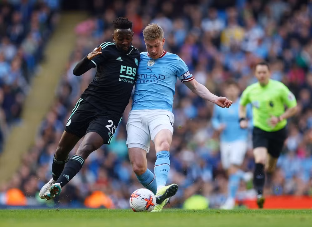 thang de leicester man city ap sat arsenal tren bxh ngoai hang anh hinh 1