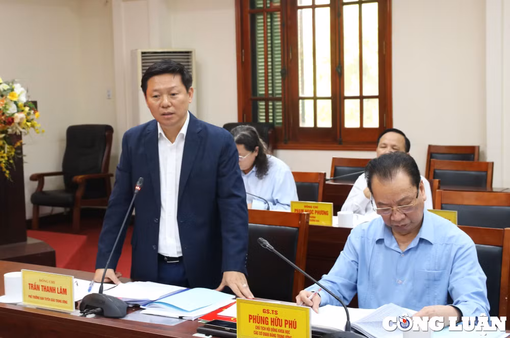 xay dung doi ngu ly luan phe binh vhnt sac ben ve chuyen mon vung ve ban linh va nhay ben voi thuc tien hinh 2