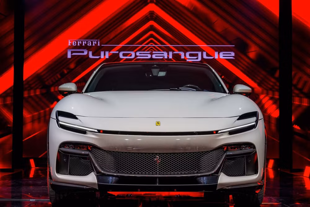 ferrari purosangue suv manh nhat the gioi ra mat dong nam a sap ve viet nam hinh 3