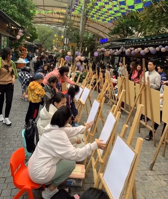nhieu hoat dong tai pho sach ha noi dip cuoi tuan hinh 2