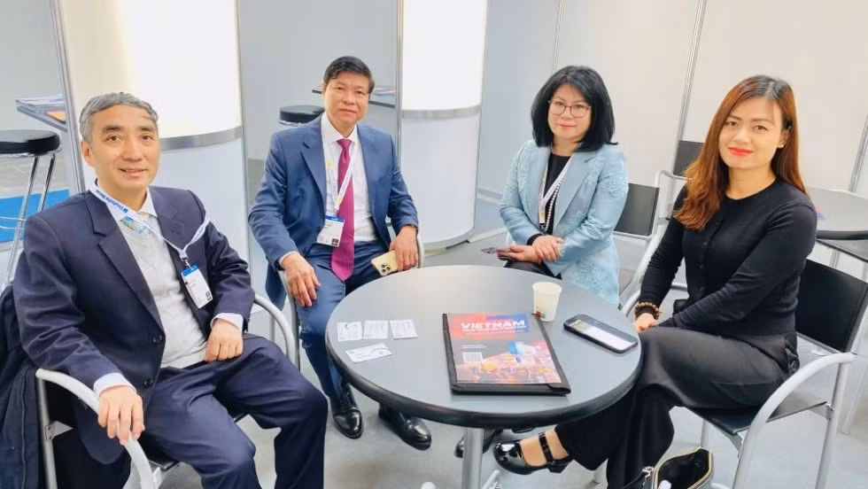 hanel tham gia gioi thieu san pham tai trien lam hannover messe 2023 hinh 1