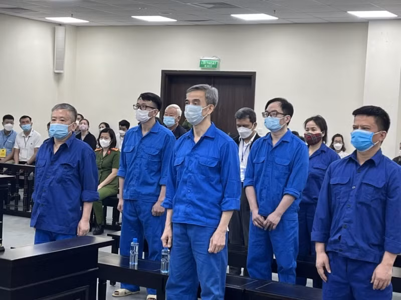 nguyen giam doc benh vien tim ha noi nguyen quang tuan bi de nghi tu 4 5 nam tu hinh 1