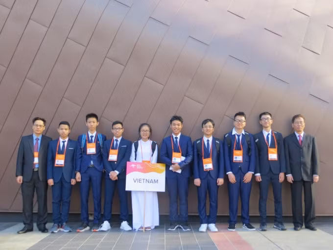 Toàn đội Việt Nam đều đoạt giải, trong đó chí có 1 