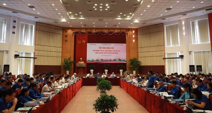 Toàn cảnh Hội thảo Bồi dưỡng thế hệ cách mạng cho đời sau theo Di chúc Chủ tịch Hồ Chí Minh. Ảnh: Minh Đạt