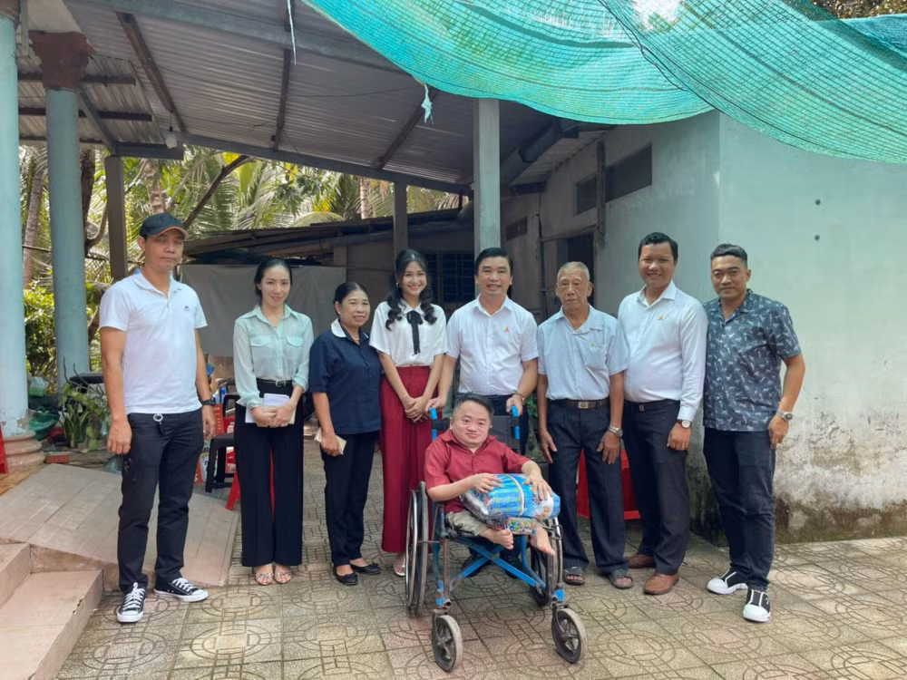 hoa hau moi truong nguyen thanh ha tham nan nhan chat doc da cam o ben tre hinh 5