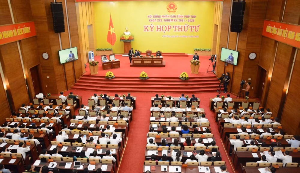 chu tich quoc hoi vuong dinh hue du ky hop thu tu hdnd tinh phu tho hinh 4