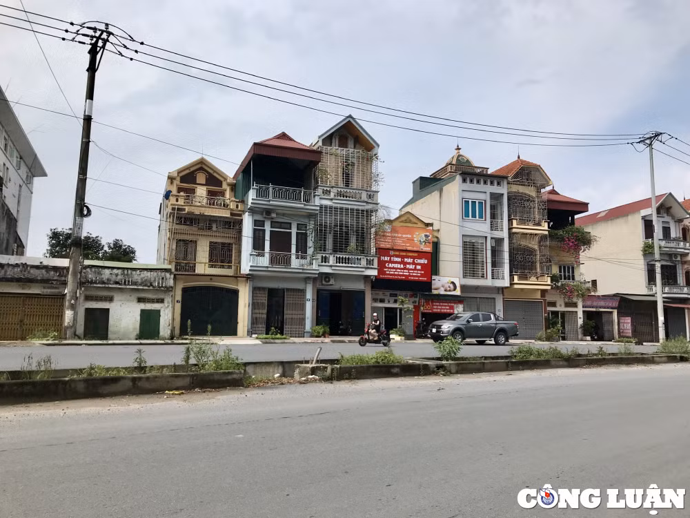 ha noi du an nang cap duong trung tam thi xa son tay khong hen ngay ve dich hinh 4