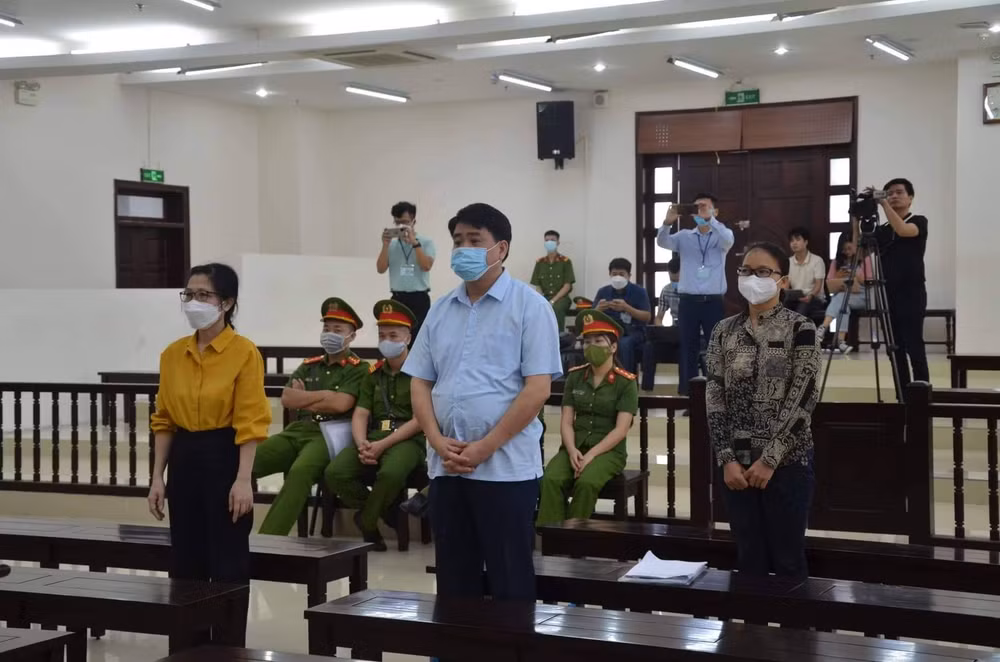 vu an nhat cuong vien kiem sat de nghi giam mot phan hinh phat cho bi cao nguyen duc chung hinh 1