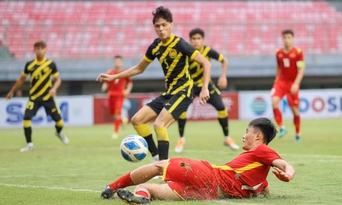 thua u19 malaysia u19 viet nam lo hen chung ket u19 dong nam a 2022 hinh 4