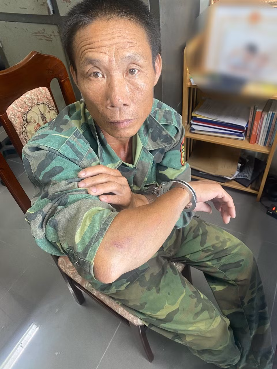 cong an dang dieu tra vu chem nguoi man ro o bac giang hinh 1