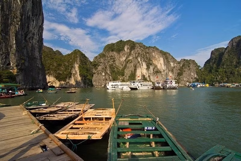kham pha lang chai cua van tren vinh ha long hinh 5