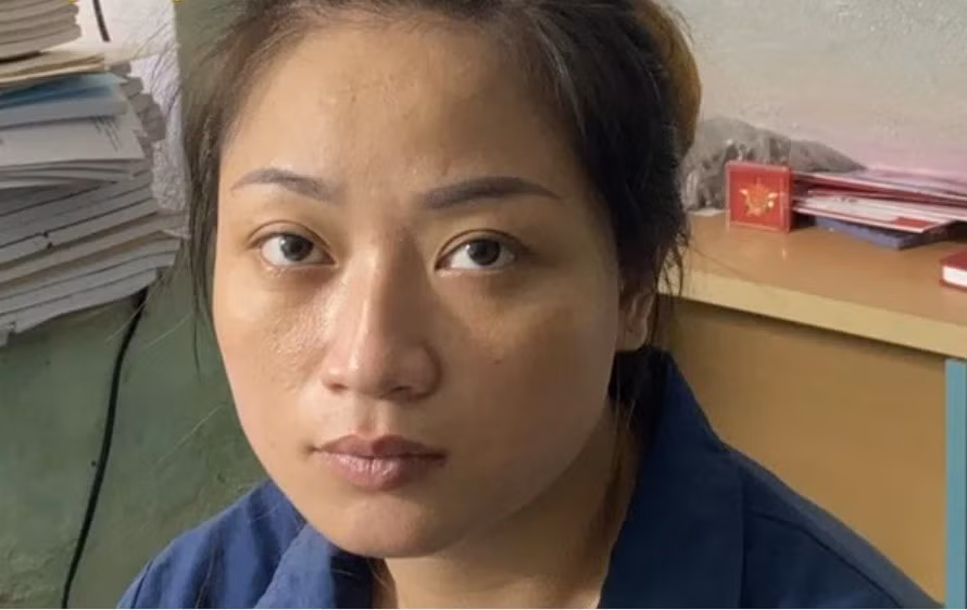 nu quai trong bang nhom cuop giat tai san tai da nang da ra dau thu hinh 1