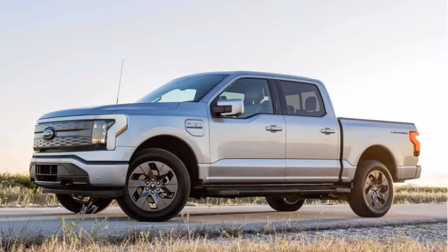 ford du doan se lo hang ty usd tu xe dien trong nam 2025 hinh 1