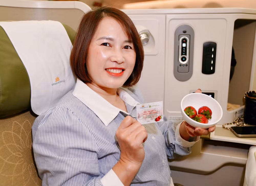 vietnam airlines dong hanh cung nong san son la tren moi chuyen bay hinh 4