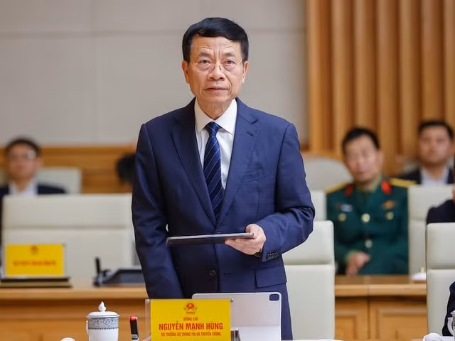 bo truong bo tttt nguyen manh hung muon co doanh nghiep lon thi nha nuoc phai giao viec lon hinh 1
