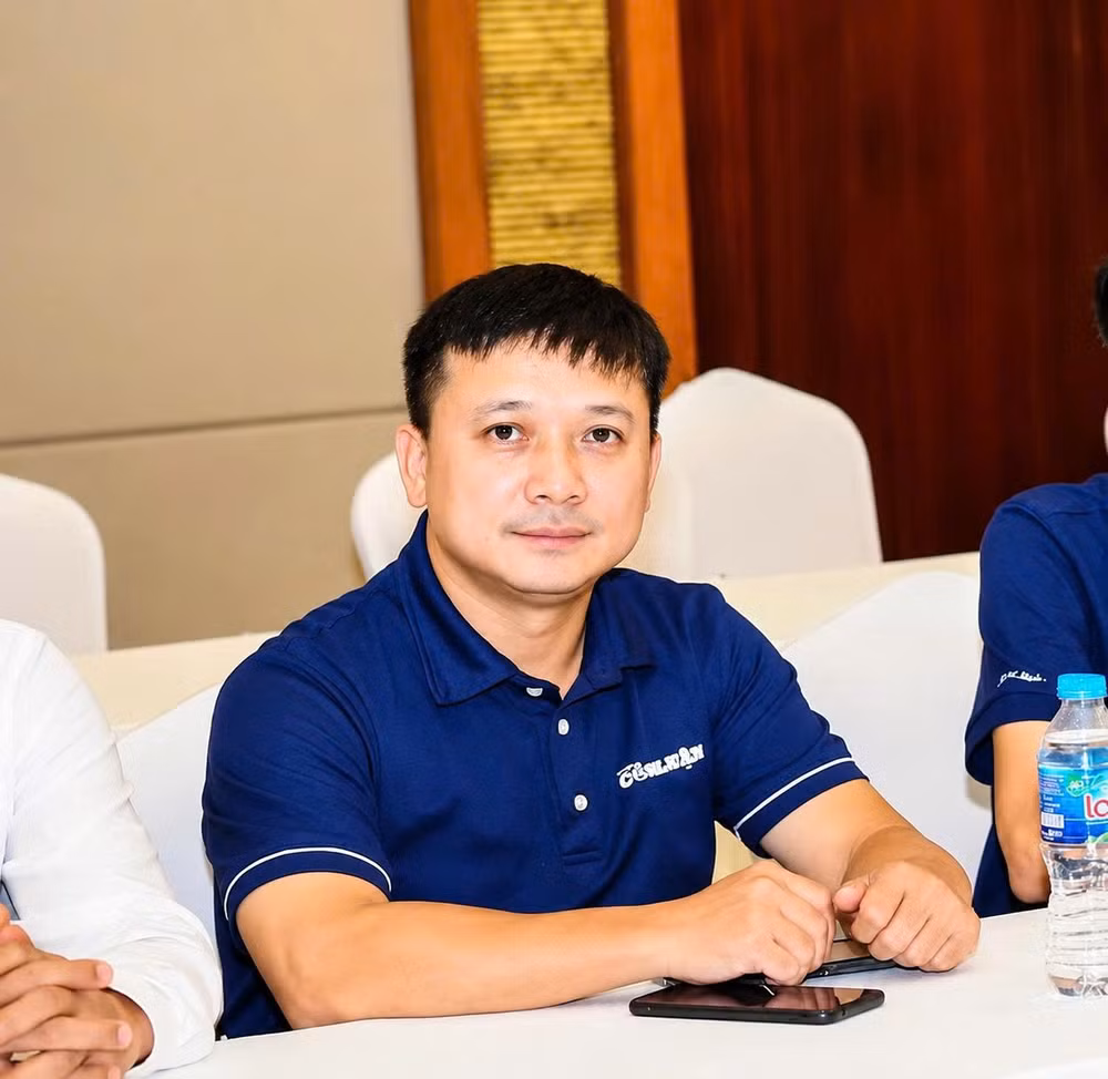nha-bao-nguyen-huu-ke-pho-truong-phong-noi-chinh-bao-nha-bao-va-cong-luan.jpg