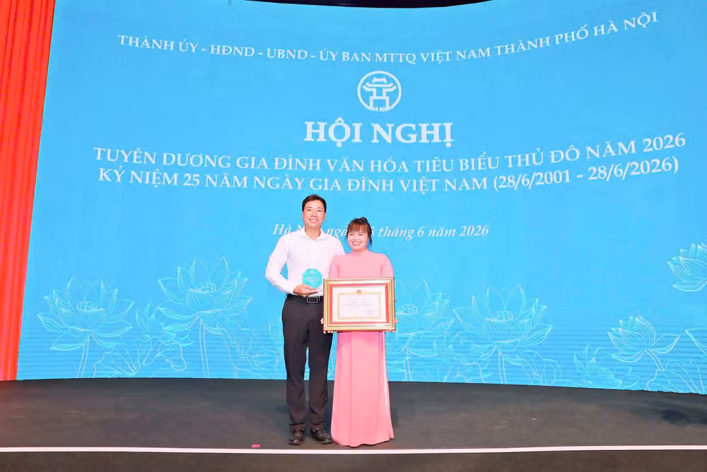 anh2-8191.png