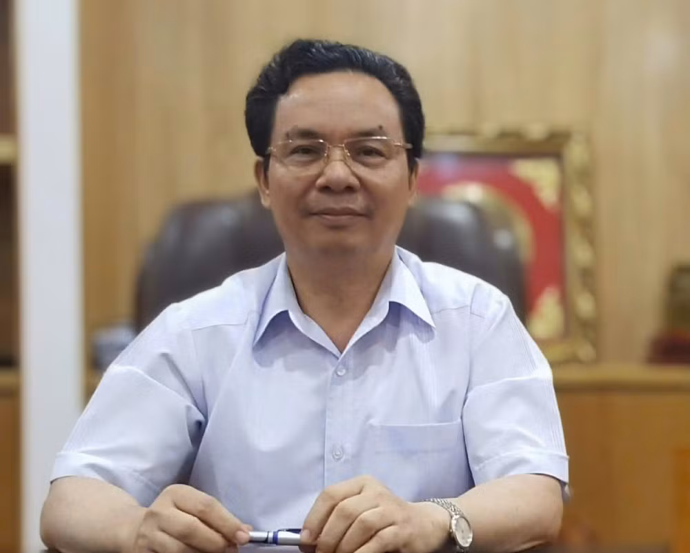 gsts-hoang-van-cuong.jpg
