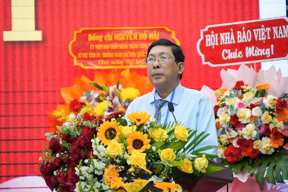 nha-bao-nguyen-thanh-dung-chu-tich-hoi-nha-bao-ca-mau.jpg