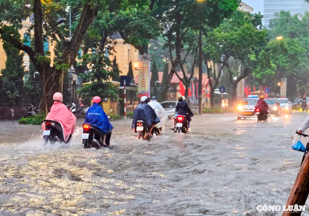Mưa lớn tại miền Bắc có thể gây ngập lụt ở nhiều nơi (ảnh minh hoạ).