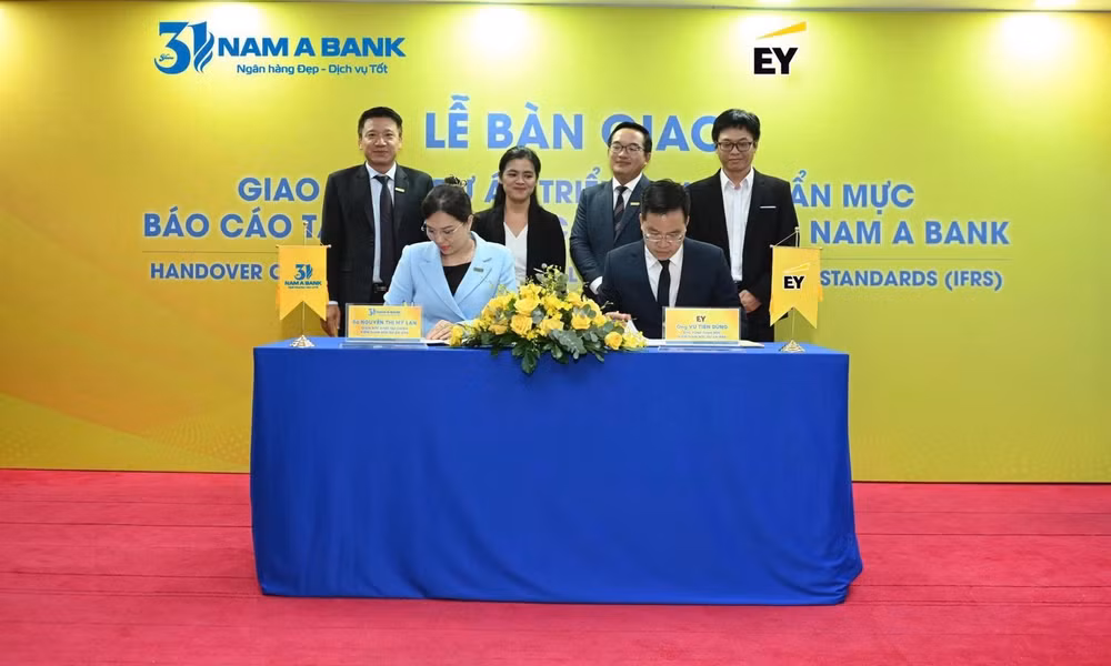 nam a bank san sang bao cao tai chinh theo chuan muc quoc te ifrs hinh 1